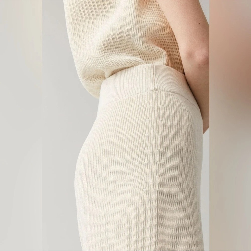 COS Cream Ribbed Knit Bermuda Shorts - Picture 6 of 7